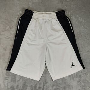 Air Jordan Dri-Fit white/black Y2K streetwear baggy basketball shorts mens M